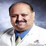 Dr. Gautam Zaveri Orthopedecian & Joint Replacement Surgeon